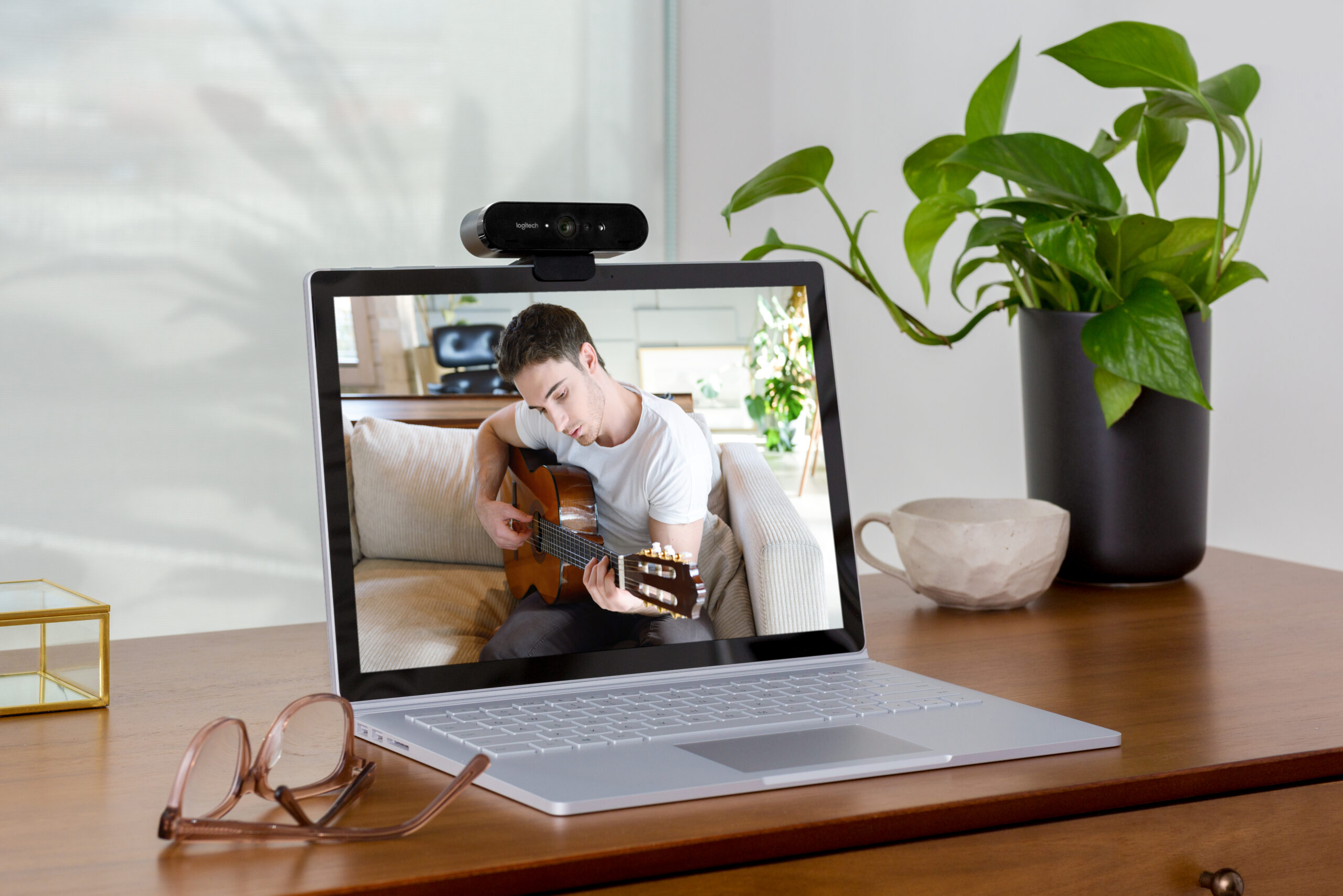 Logitech Brio webcam 13 MP 4096 x 2160 pixel USB 3.2 Gen 1 (3.1 Gen 1) Sort - Billede 10