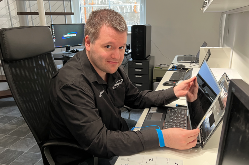 Leehansen.it Reraration af PC